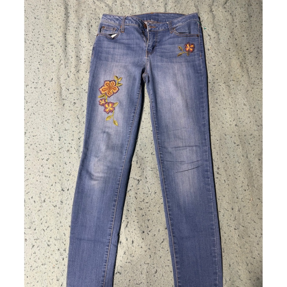 Celebrity Pink Floral Embroidered Skinny Jeans Women's 7/28 Denim Y2K